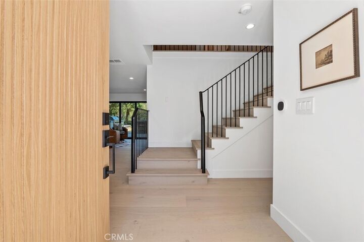 Property Photo:  24621 Calvert Street  CA 91367 