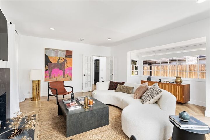 Property Photo:  11110 Landale Street  CA 91602 