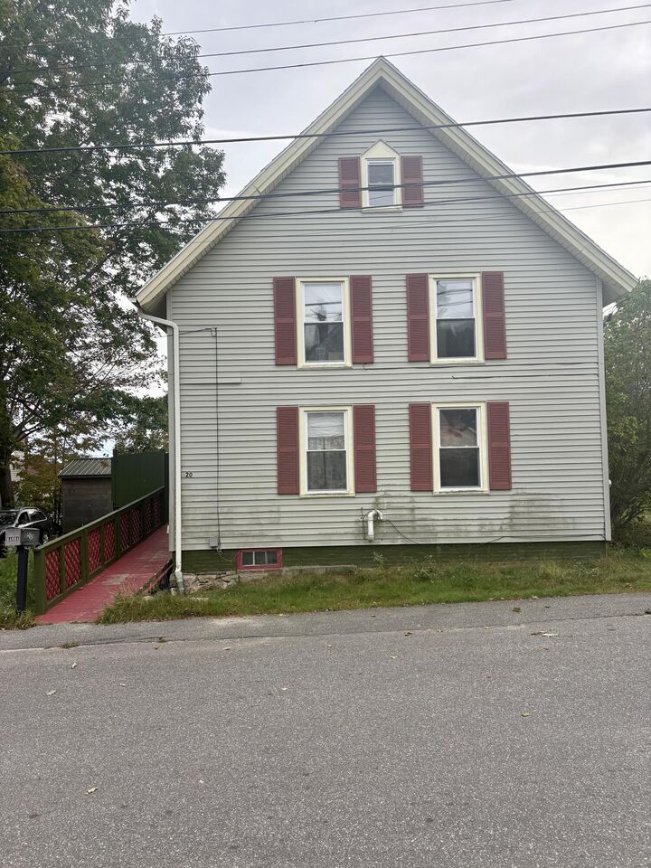 Property Photo: 20 Corliss Street ME 04530