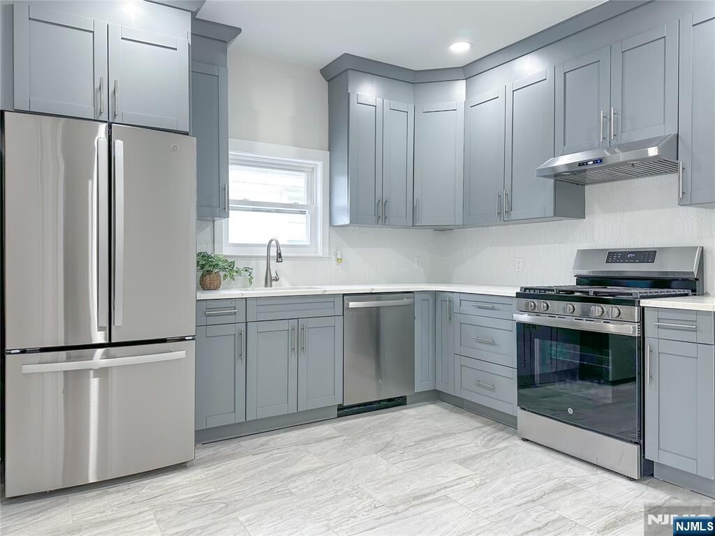 Property Photo:  20 4th Street  NJ 07031 