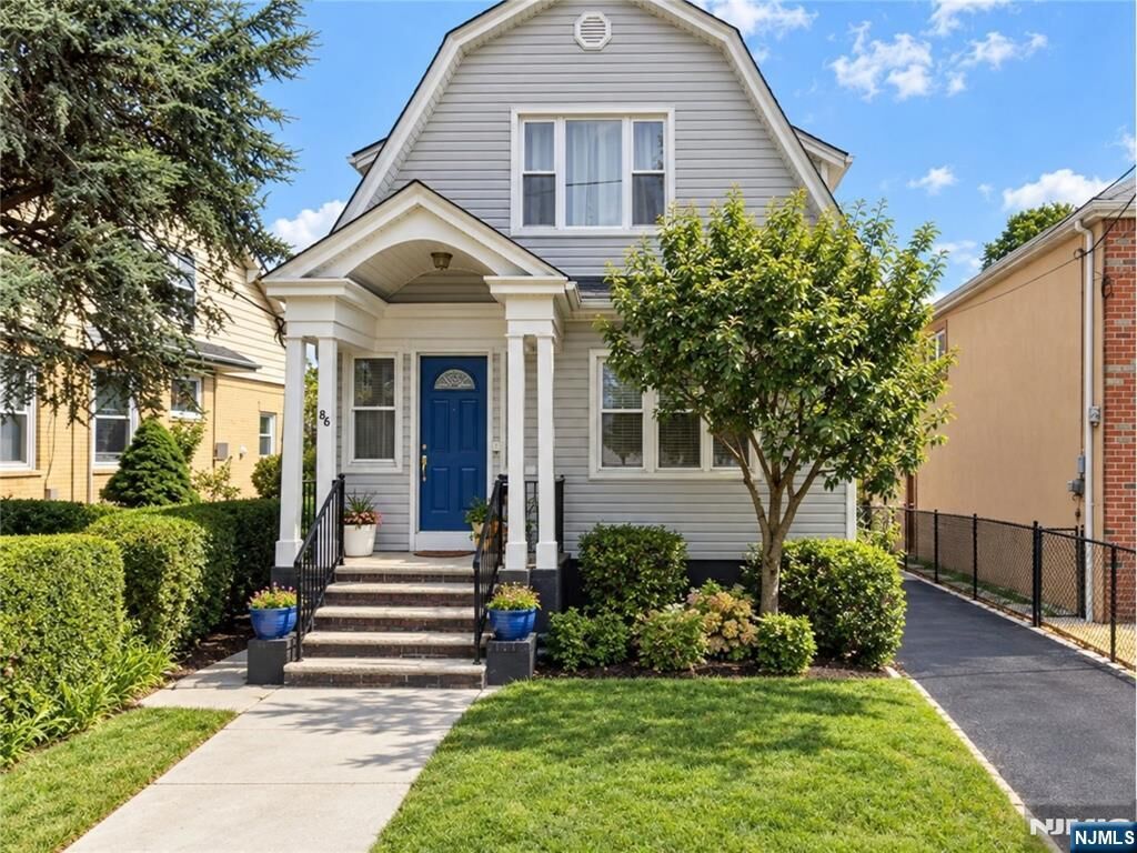 Property Photo:  86 Shaler Avenue  NJ 07022 