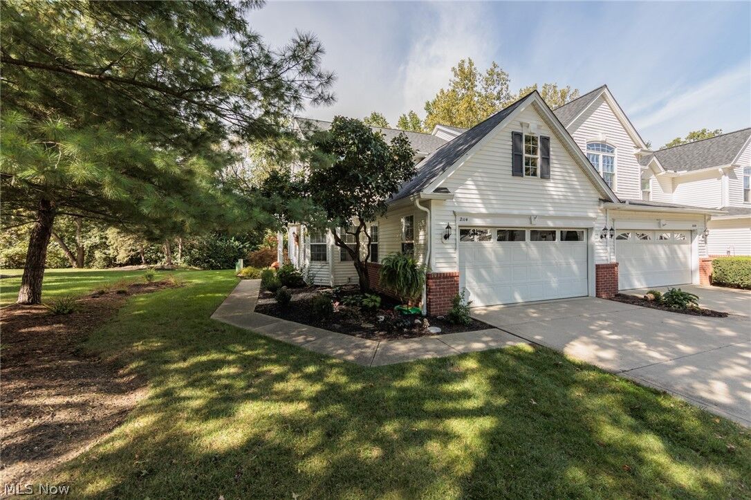Property Photo:  2114 W Reserve Circle  OH 44011 