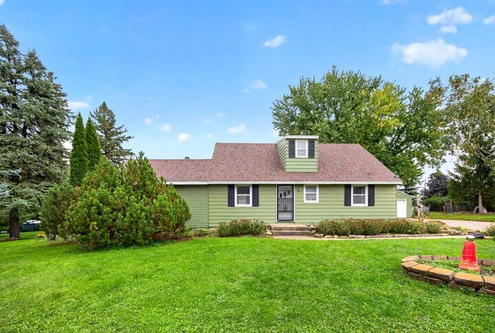 Property Photo:  2712 25th Avenue SE  MN 55904 