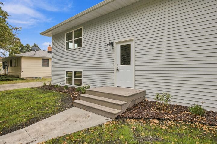 Property Photo: 1729 17th Street S ND 58103