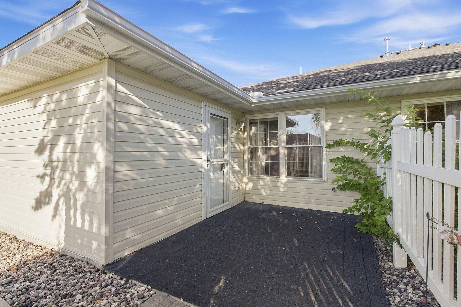 Property Photo: 1067 Blackbird Trail SW 8 MN 55350
