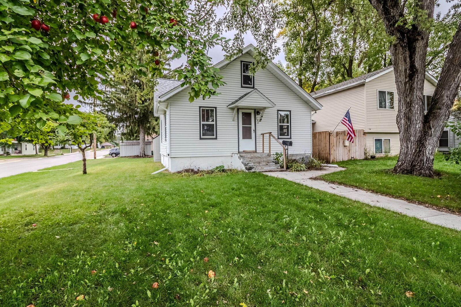 Property Photo:  156 13th Avenue N  MN 56387 