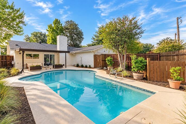 Property Photo:  8501 Van Pelt Drive  TX 75228 