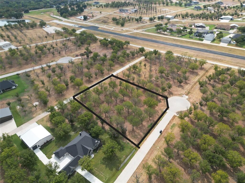 Property Photo:  1313 Cirrus Loop  TX 76049 