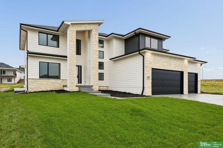 Property Photo:  21901 Buchanan Parkway  NE 68028 