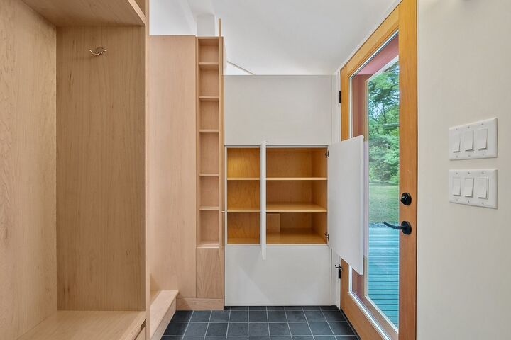 Property Photo: 387 Garfield Rd 387 MA 01742