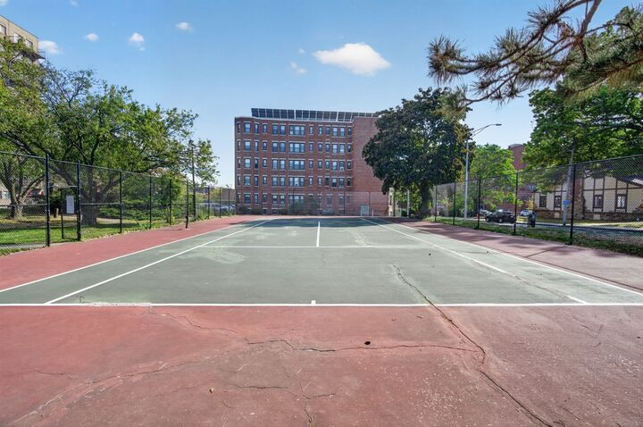 Property Photo:  99 Florence St 805  MA 02148 