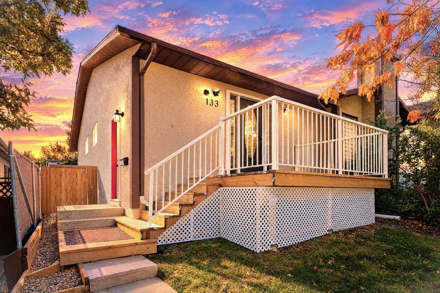 Property Photo:  133 Berwick Drive NW  AB T3K 1E7 
