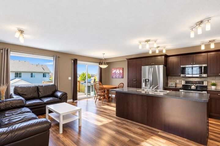 Property Photo:  11333 83 Avenue  AB T8W 0J6 