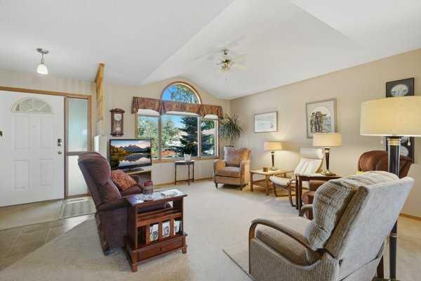 Property Photo:  5217 50 Avenue  AB T4J 1R9 