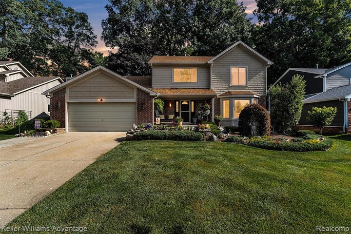Property Photo:  3876 Corran Drive  MI 48393 