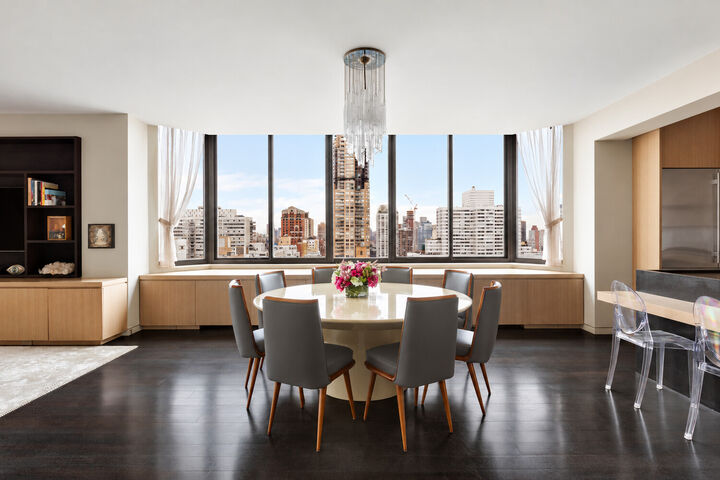 Property Photo:  200 E 65th Street 25N  NY 10065 