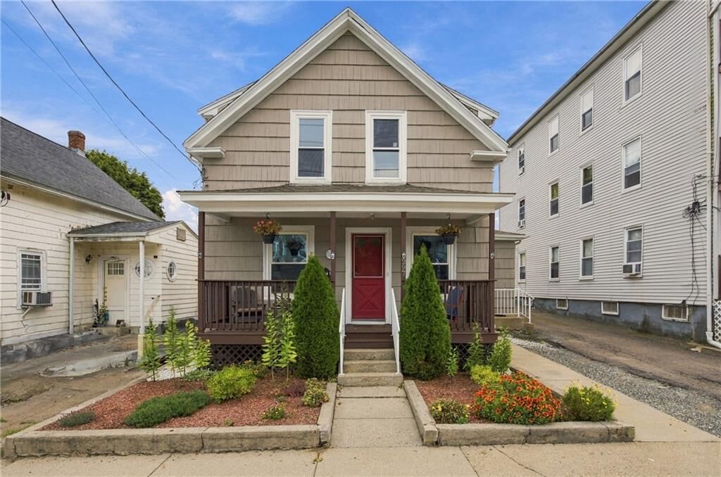 Property Photo:  297 Burnside Avenue  RI 02895 