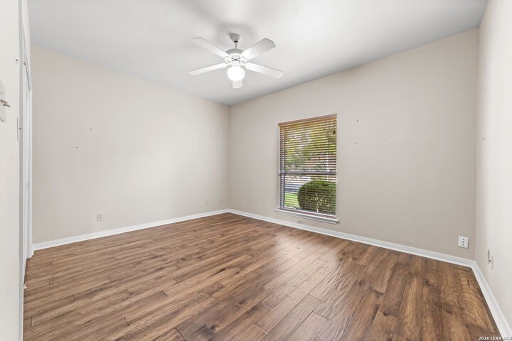 Property Photo:  1012 Edinburgh Dr 1012  TX 78028 