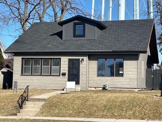 Property Photo:  510 W Main Street  WI 53094 