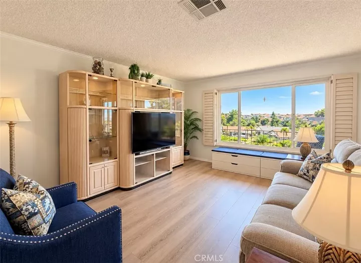 Property Photo:  197 Summit View  CA 92320 