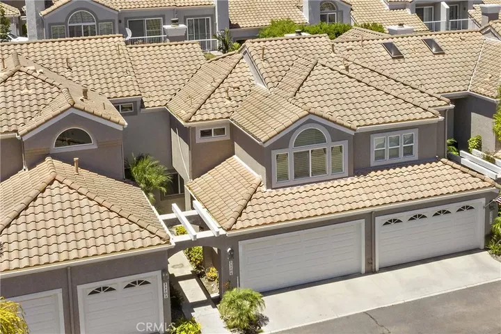 Property Photo:  23205 Via Milano  CA 92677 
