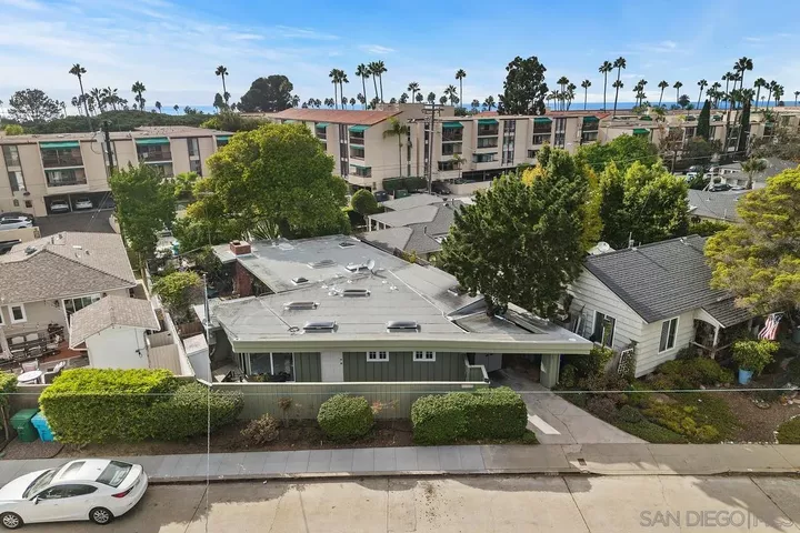 Property Photo: 6319 Electric CA 92037