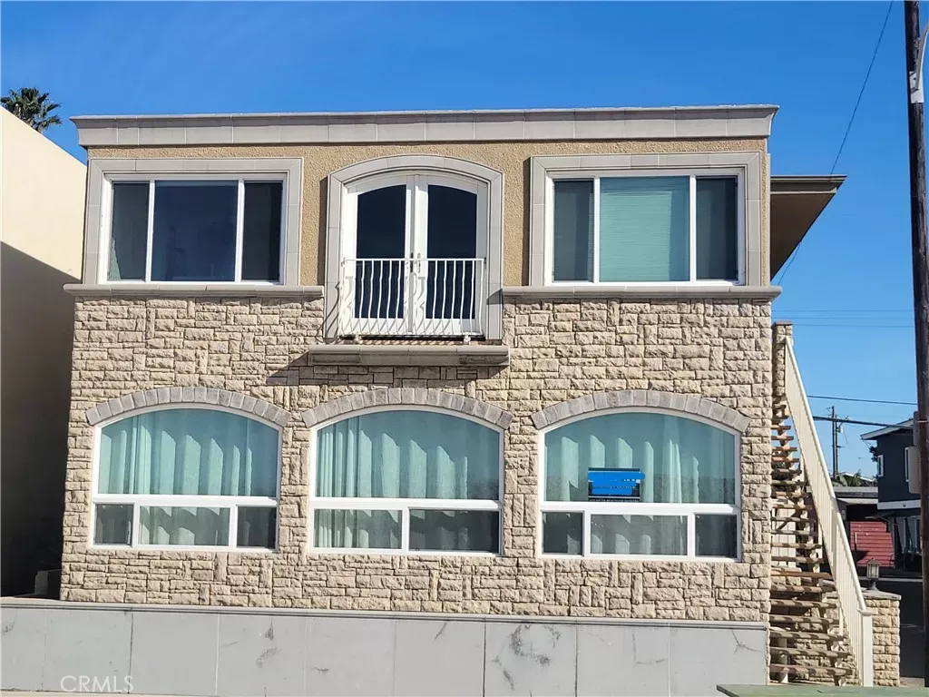 Property Photo:  1319 Seal Way  CA 90740 