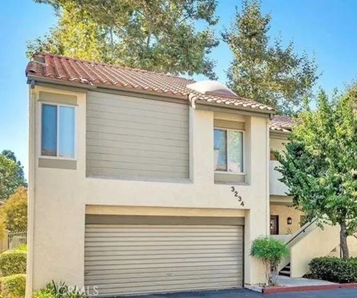 Property Photo:  3234 Darby 228  CA 93063 