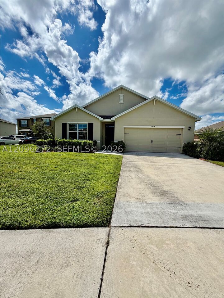 Property Photo: 3408 Trinity Cir FL 34945