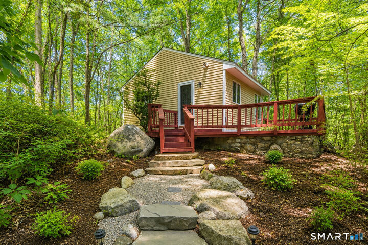Property Photo:  39 Powder Horn Hill Road  CT 06897 
