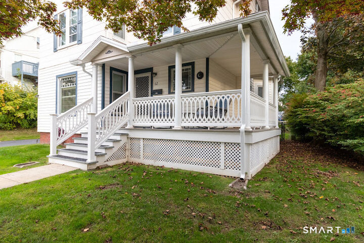 Property Photo:  62 Woodland Street  CT 06010 