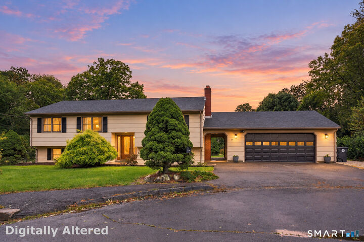Property Photo: 30 Dellwood Drive CT 06460