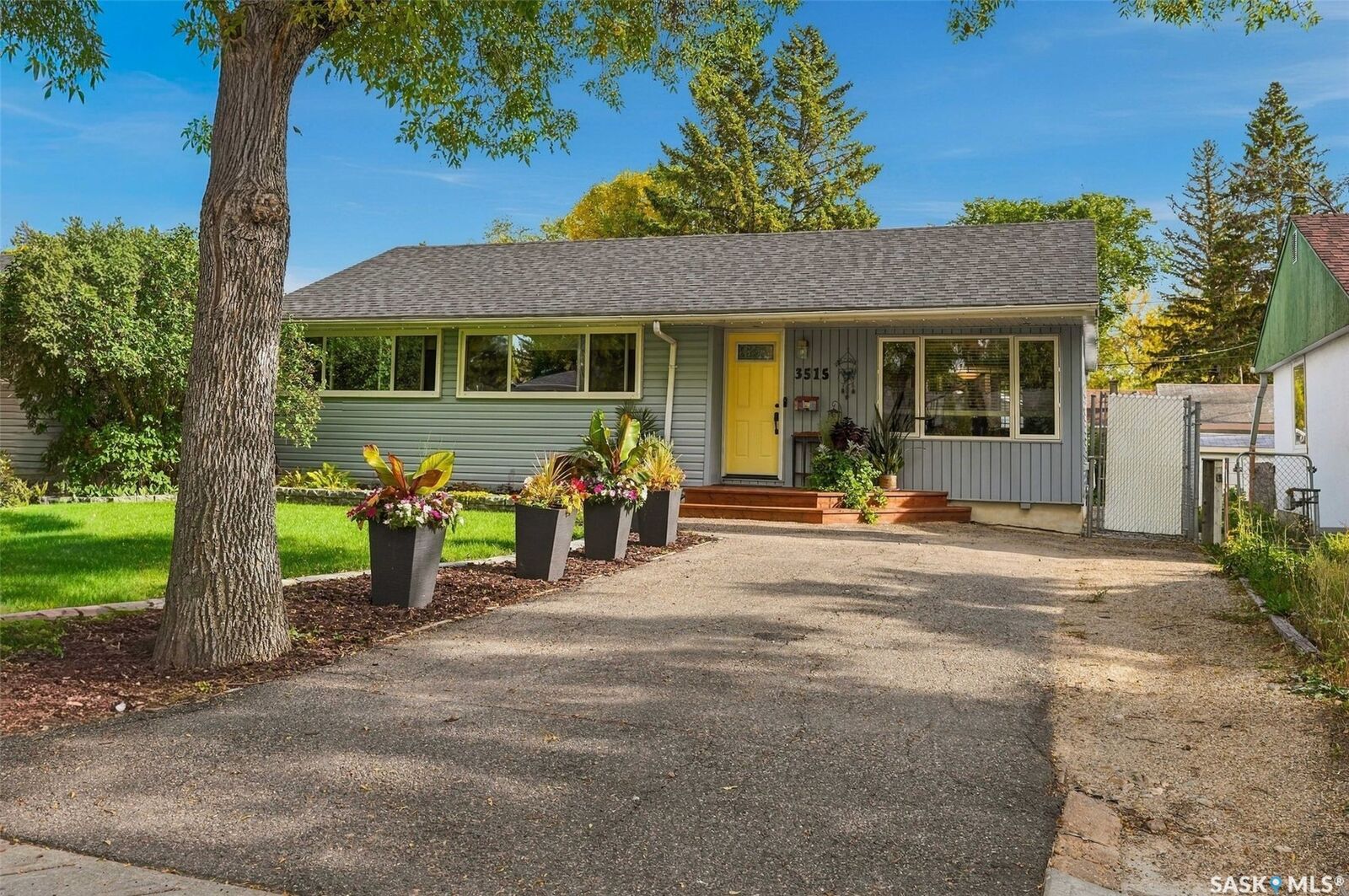 Property Photo:  3515 Allen Avenue  SK S4S 0Z8 