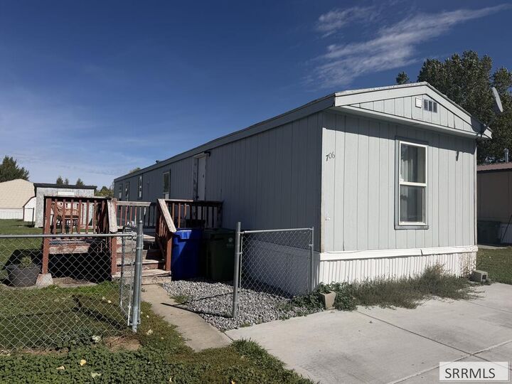 Property Photo:  706 Lupine Circle  ID 83440 