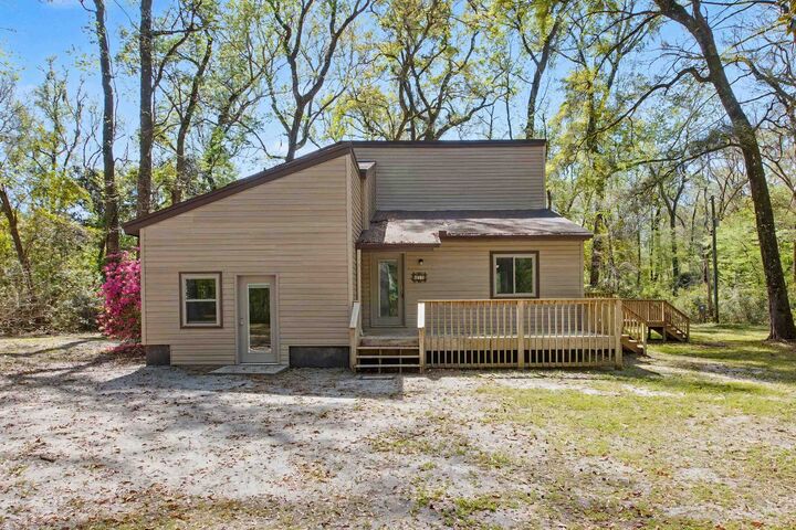 Property Photo: 473 Beechwood Drive FL 32327