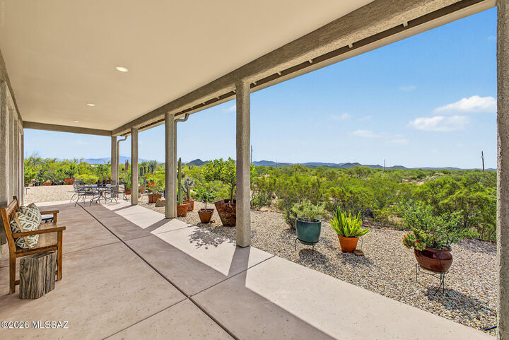 Property Photo:  47062 E Chuck Wagon Ranch Road  AZ 85739 