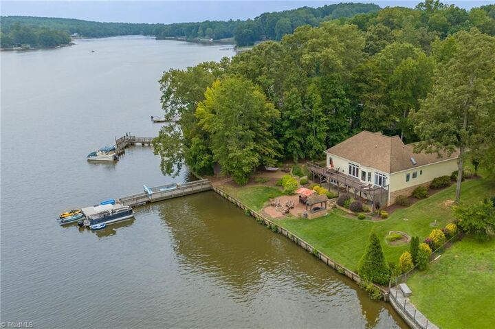 Property Photo:  161 Abbotts Court  NC 27292 