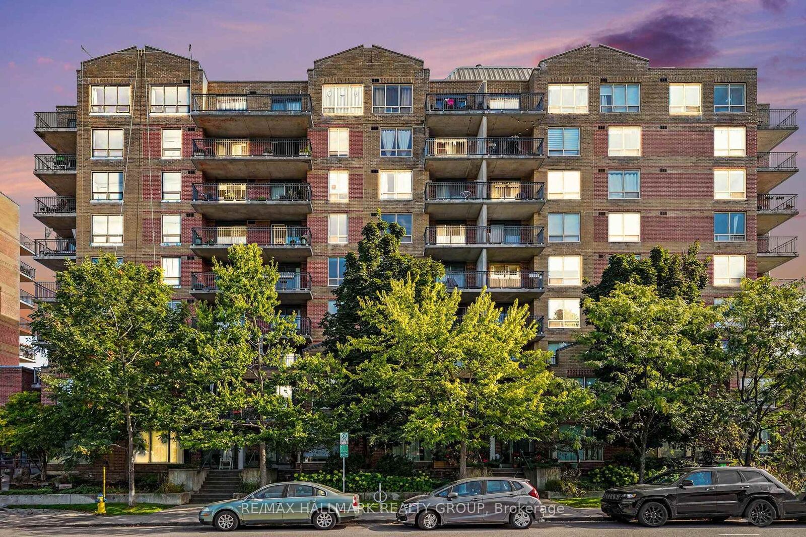 Property Photo: 45 Holland Avenue 412 ON K1Y 4S3