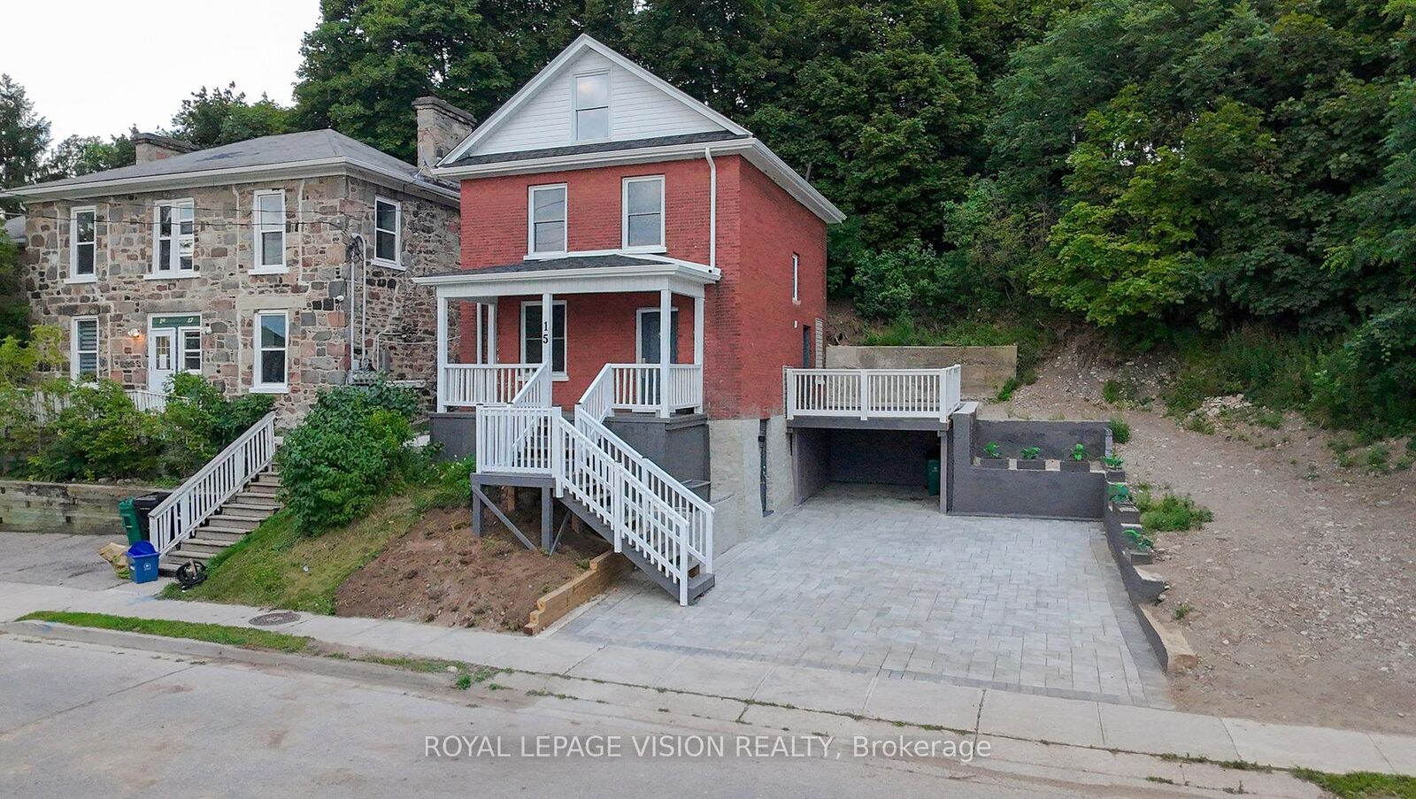 Property Photo:  15 Shade Street  ON N1R 4J6 