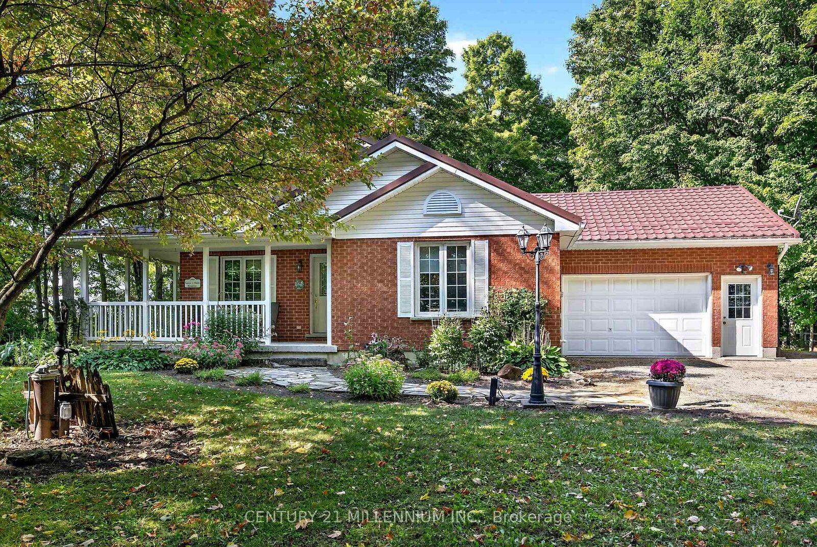 Property Photo:  193496 Amaranth - East Luther Townline  ON L9W 0N5 
