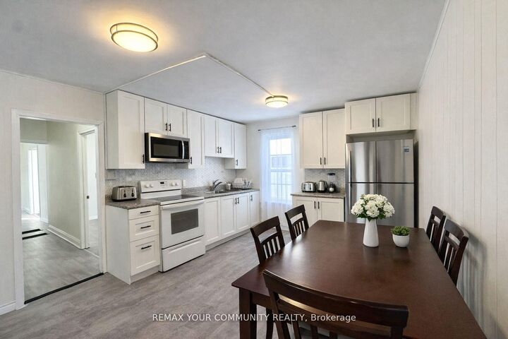 Property Photo:  74 Adelaide Street S  ON K9V 3K1 