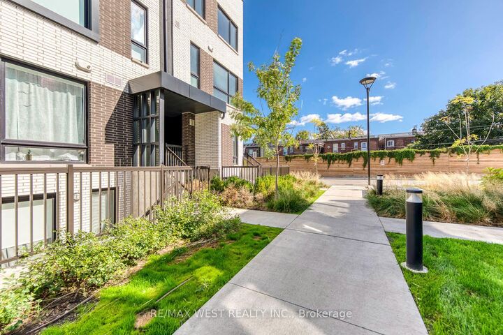 Property Photo: 40 Ed Clark Gardens Boulevard 3 ON M6N 0B5