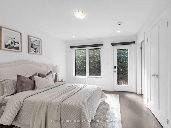 Property Photo:  2996 Weston Road  ON M9M 2S7 