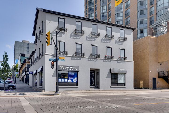 Property Photo:  130 Dunlop Street E 201  ON L4M 1B1 