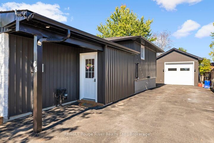 Property Photo:  68 Coyle Crescent  ON K0L 2H0 