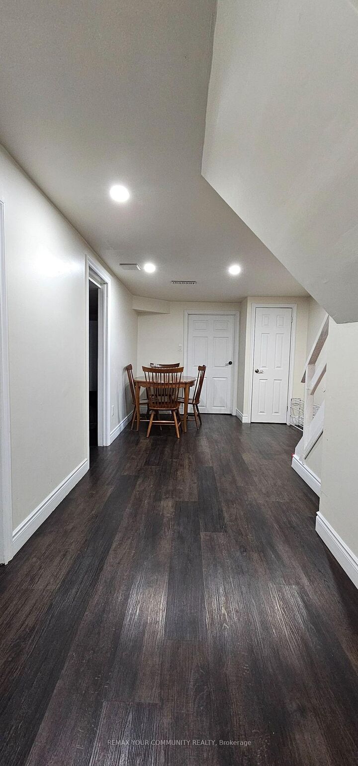 Property Photo:  51 Davelayne Road  ON M9M 2A6 