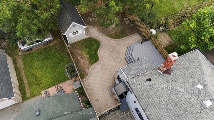 Property Photo:  97 Olive Avenue  ON L1H 2P1 