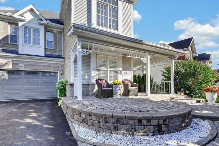 Property Photo:  45 Franklin Cathcart Crescent  ON K2S 2A5 