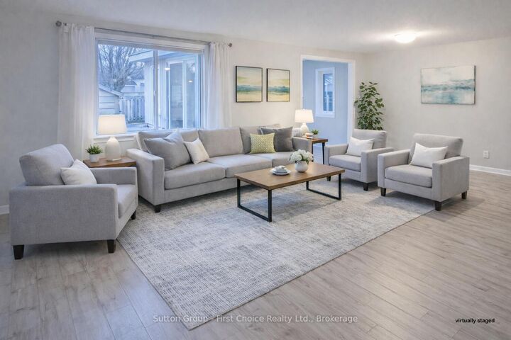 Property Photo:  18 Moderwell Street  ON N5A 7T9 