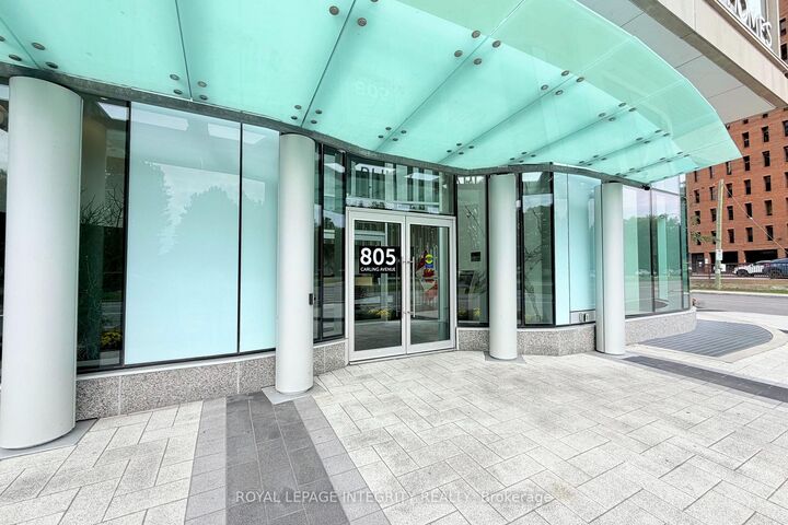Property Photo:  805 Carling Avenue 3305  ON K1S 5W9 